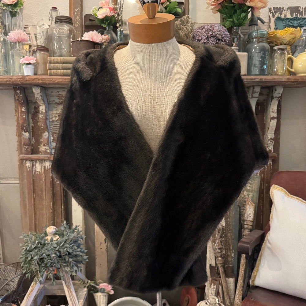 Vintage FAUX MINK FUR Stole | ART DECO GLAM Shawl LINED WRAP Capelet | Mahogany